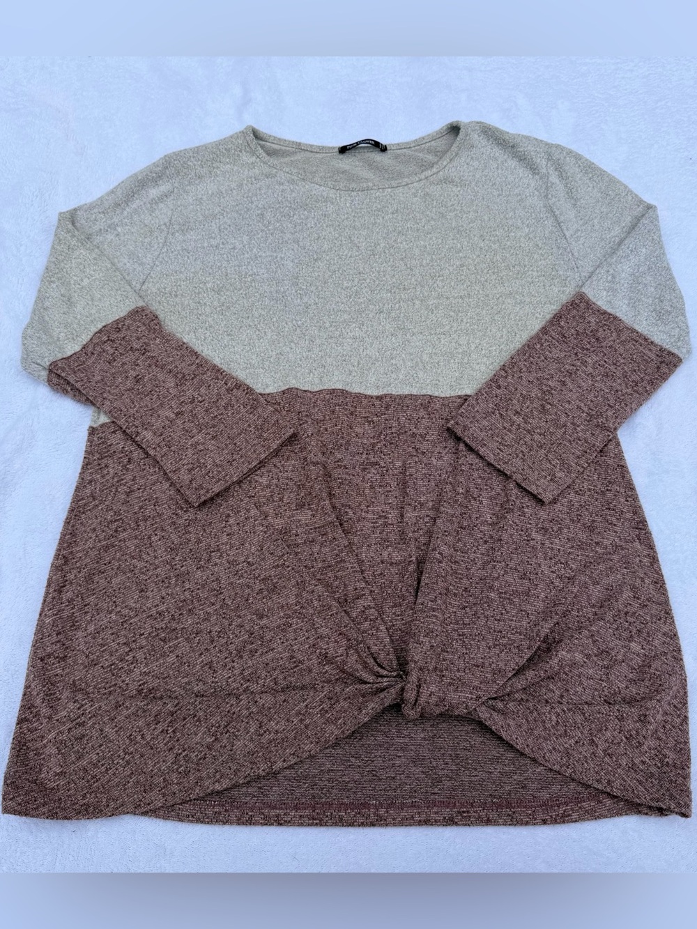 Pink Clover Twisted 3/4 Sleeve Shirt